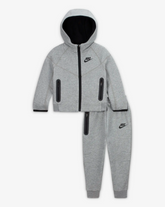 Conjunto NK Tech Fleece Infantil