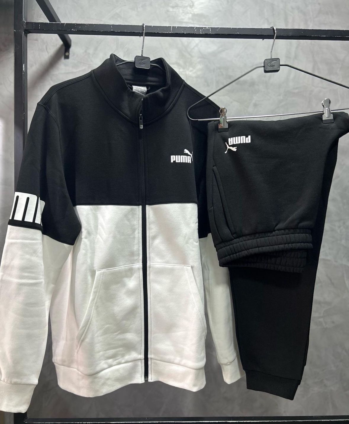 Conjunto P. Tracksuit