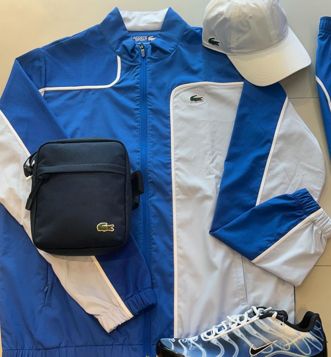 Kit Tracksuit Lcst com Air Max Plus, Boné e Bag Lcst